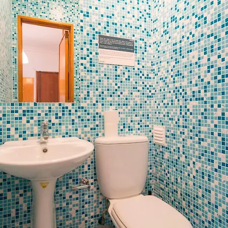 Houze_apartment W/ Terrace, Perfect For Surfers!